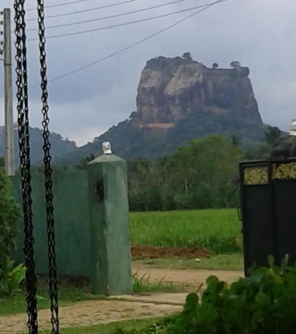 Отель Sigiriya Water Guest & View Point Restaurant Гостевой дом